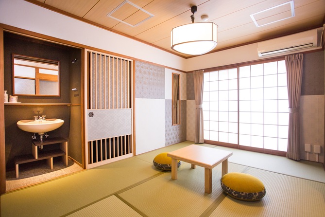 南館6畳和室
